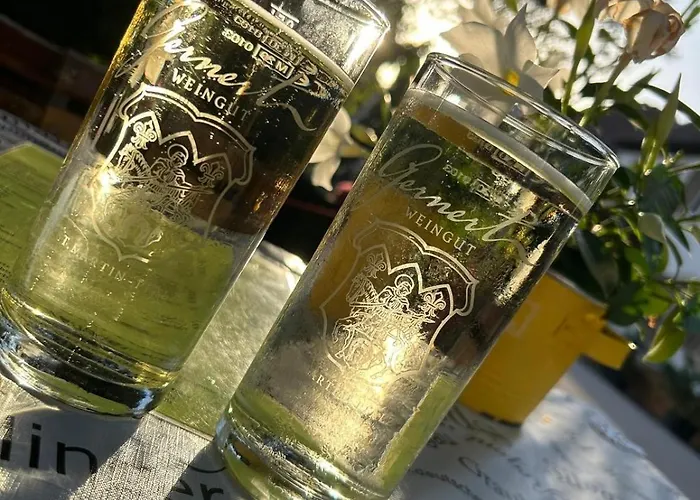 Weingut Gernert 酒店 *